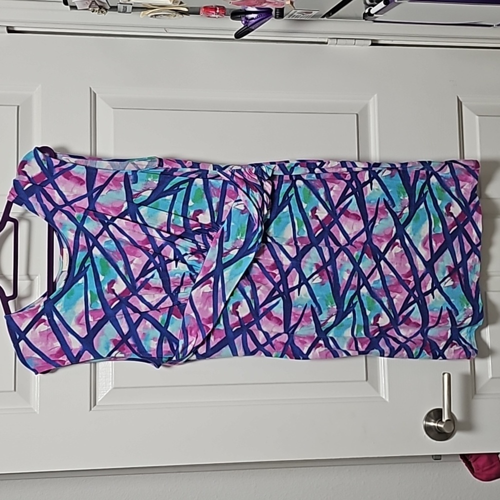 ✨️Pretty Ambar Multi-Color Dress with a Decorative Piece Across Waist Size XL